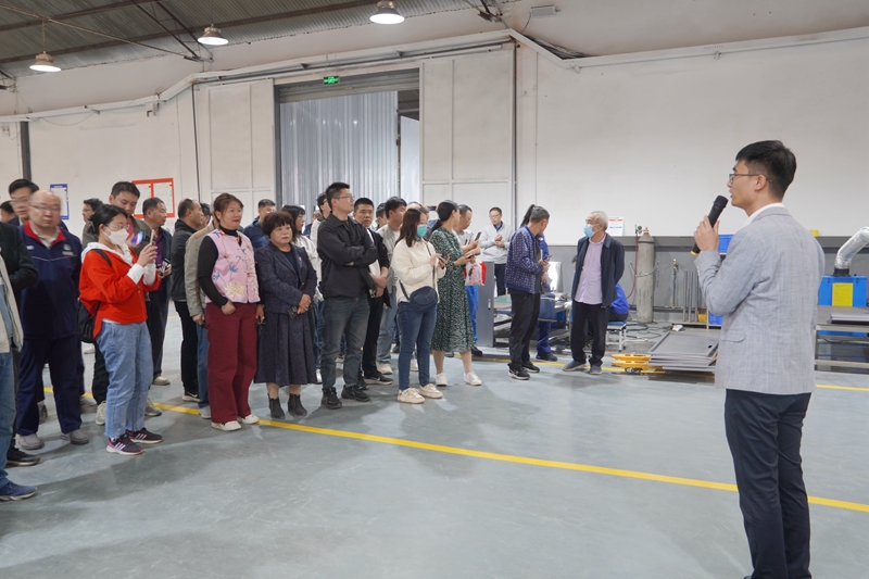 郑州高新区石佛办事处在欧柯奇组织开展安全生产现场培训会